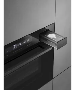 Electrical oven с функцией пара KSO 616